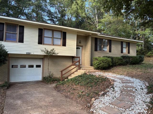 Room for rent in North Hills, Opelika