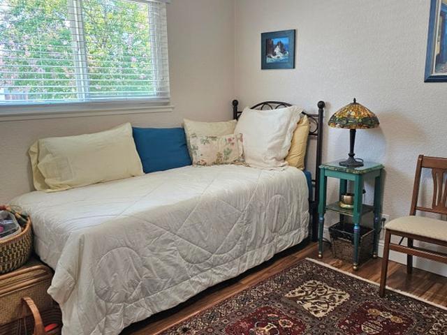 Room for rent in Mather, California