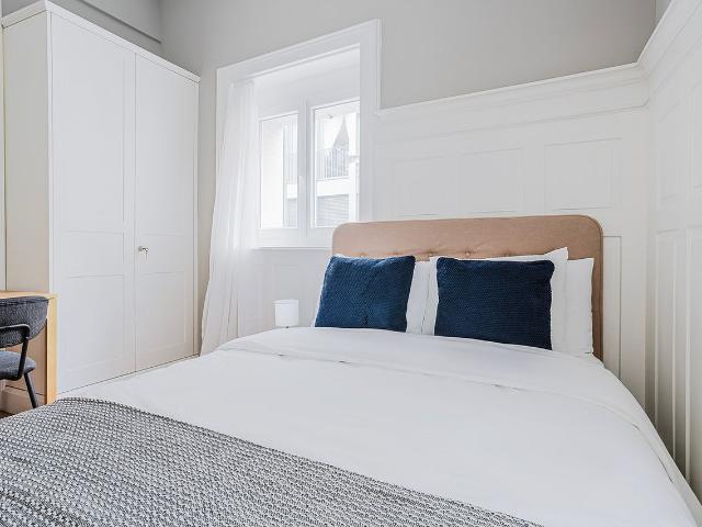 Apartment mieten in Einigen, Zürich