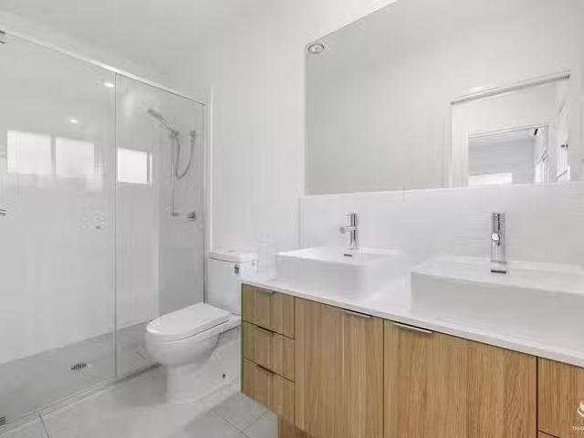 House for rent in Harristown, Queensland