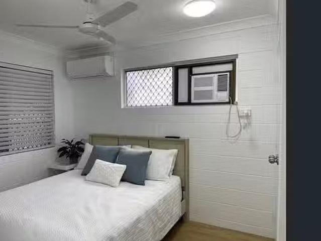 Apartment for rent in Hermit Park, Queensland