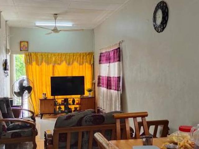 Terraced House for sale in Kuala Selangor, Selangor