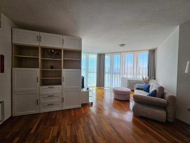 Apartment mieten in Am Wald, Taufkirchen