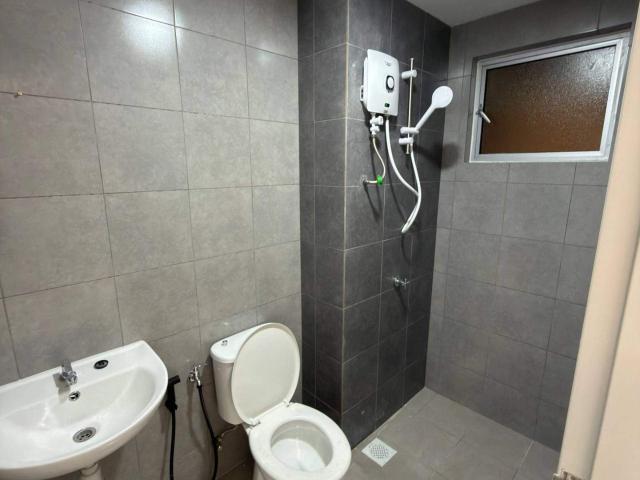 Room for rent in Country Heights Damansara, Kuala Lumpur