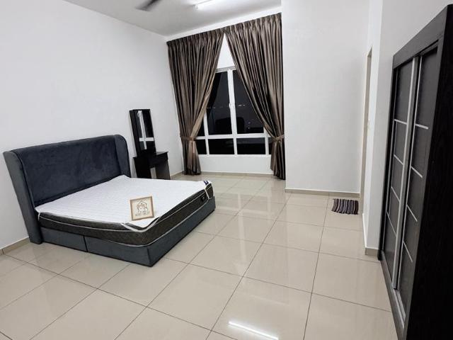 Room for rent in Sendayan Village, Negeri Sembilan