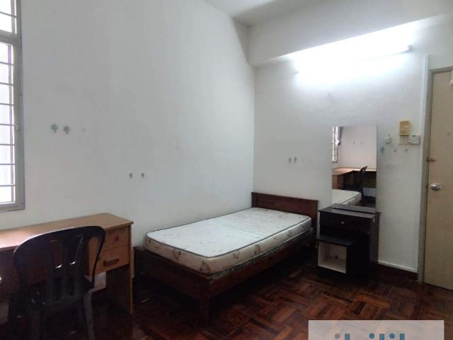 Room for rent in Petaling, Damansara Damai