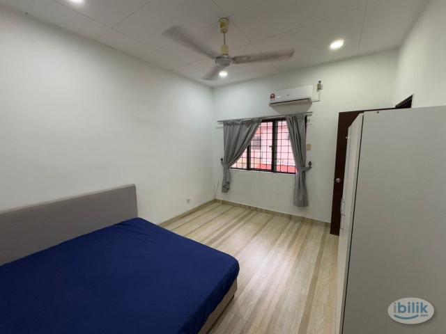 Room for rent in Petaling, Damansara Damai
