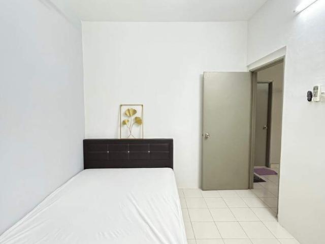 Room for rent in Petaling, Subang Jaya