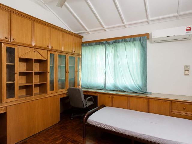 Room for rent in Petaling, Damansara Damai