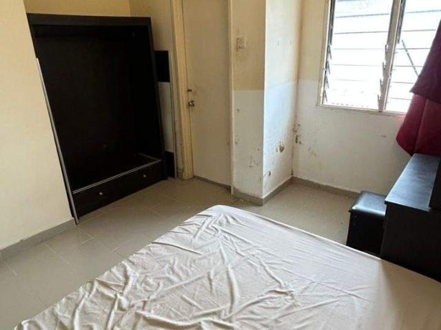 Room for rent in Petaling, Damansara Damai
