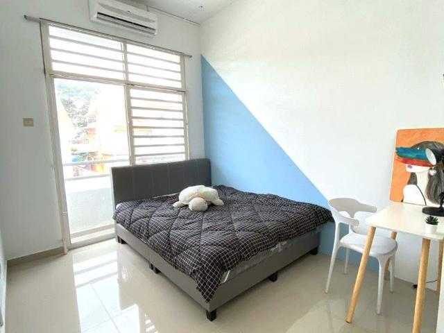 Room for rent in Georgetown, Penang