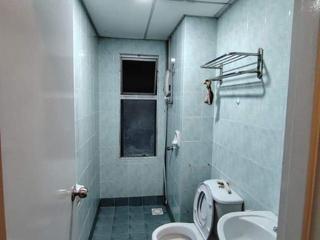 Room for rent in Petaling, Damansara Damai