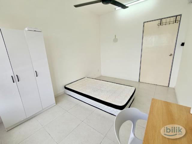 Room for rent in Mukim 18, Georgetown