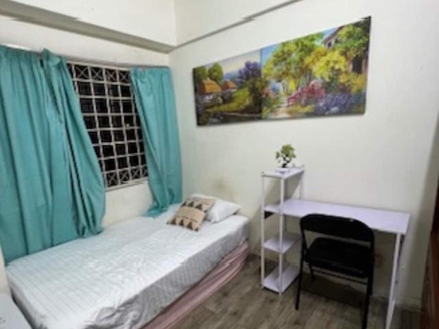 Room for rent in Country Heights Damansara, Kuala Lumpur