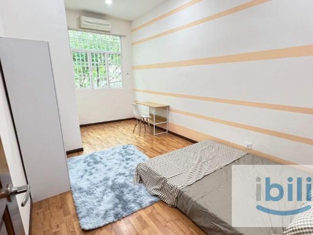 Room for rent in Georgetown, Penang