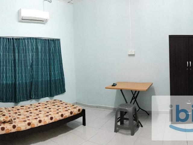 Room for rent in Wellesley, Penang