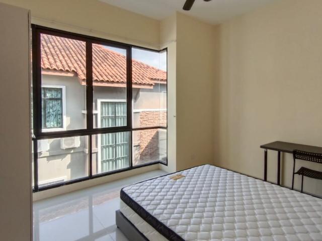 Room for rent in Wellesley, Penang