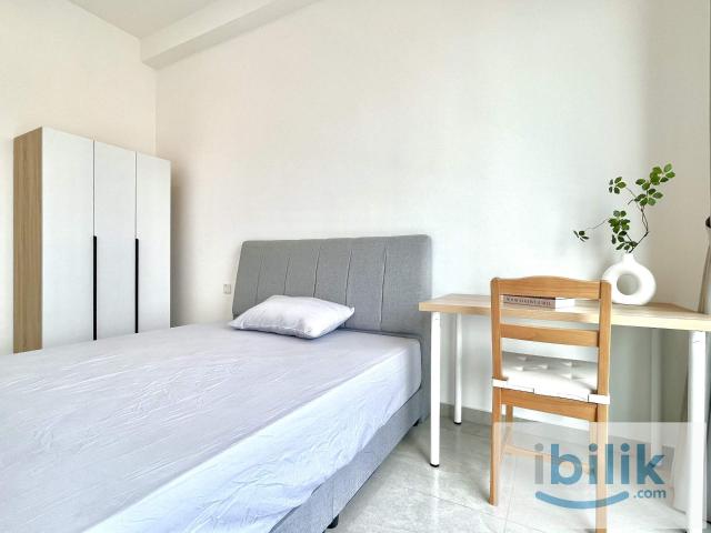 Room for rent in Batu Kawan, Seberang Perai