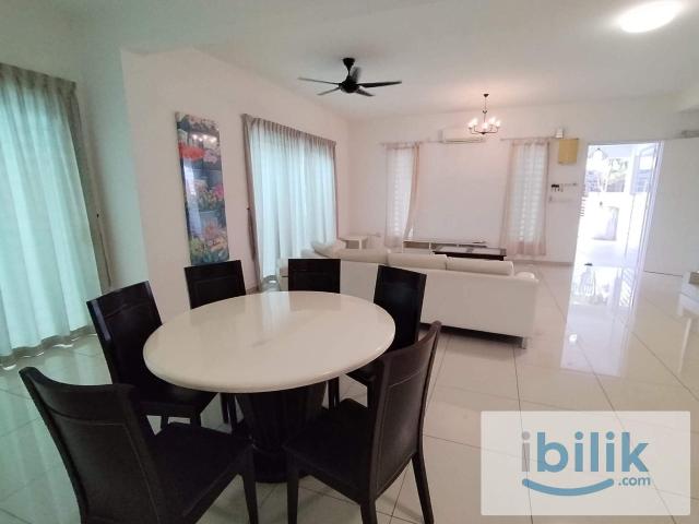 Room for rent in Sendayan Village, Negeri Sembilan