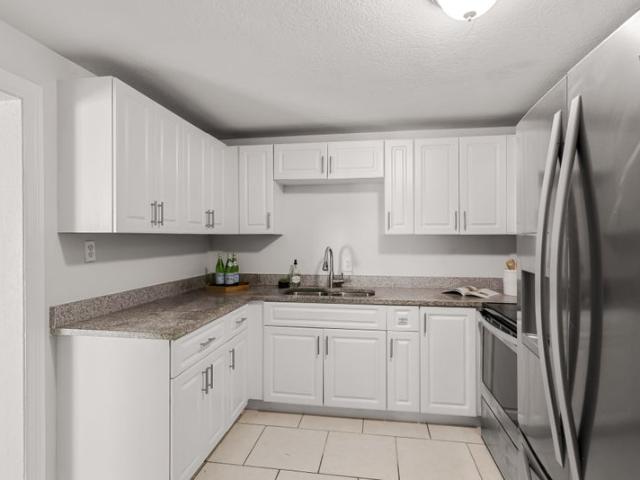Room for rent in Florida