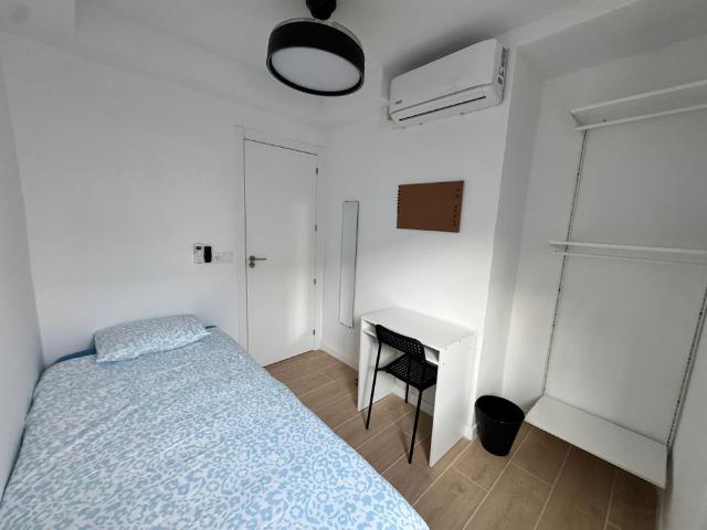 Habitación en alquiler en les Carolines Baixes, Alicante