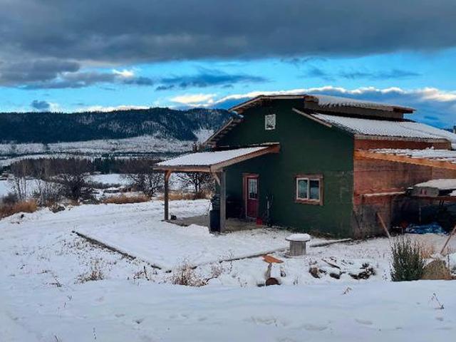 House for rent in Vernon, British Columbia