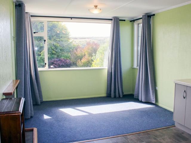 House for rent in Otakou