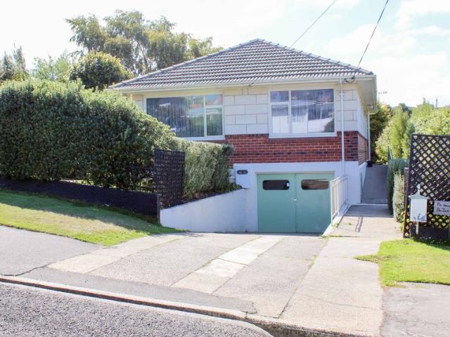 House for rent in Otakou