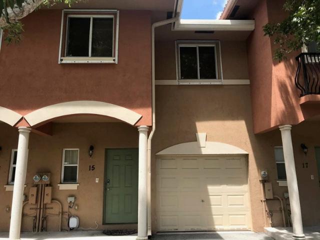 Room for rent in Hallandale, Florida