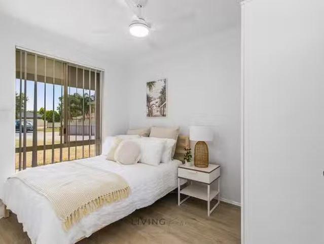 House for rent in Waikiki, Western Australia