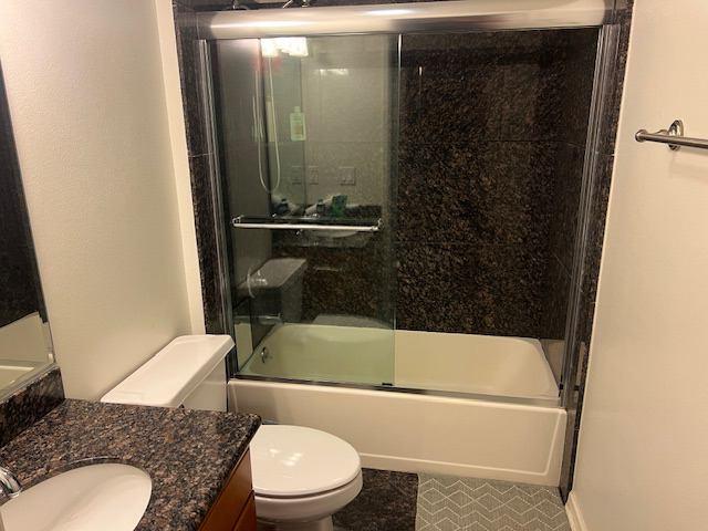 Room for rent in Canoga Park, California