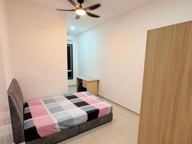 Room for rent in Tanjong Sepat, Selangor