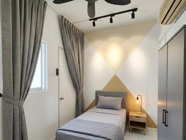 Room for rent in Bukit OUG Condominiums, Kuala Lumpur