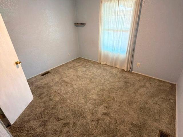 Room for rent in Glen Avon, Jurupa Valley