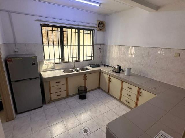 Room for rent in Petaling, Damansara Damai