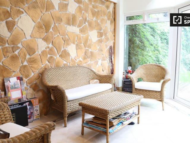 Room to rent in Blanchardstown, North Tipperary