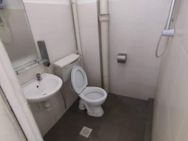 Room for rent in Country Heights Damansara, Kuala Lumpur