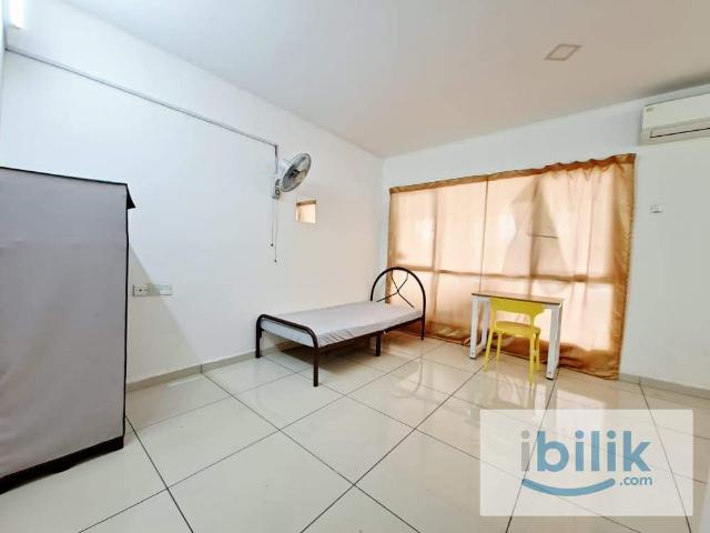 Room for rent in Taman Yayasan, Jenjarom