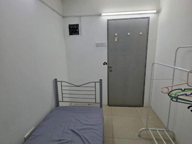 Room for rent in Petaling, Damansara Damai