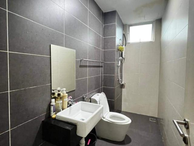 Room for rent in Country Heights Damansara, Kuala Lumpur