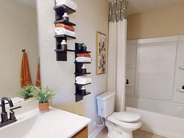 Room for rent in Leesville, Texas
