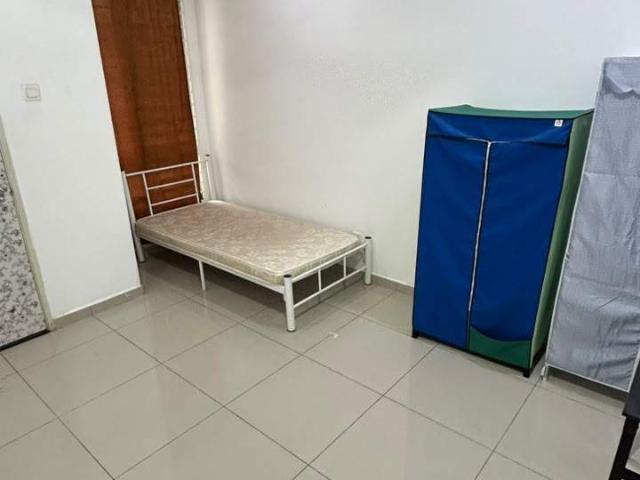 Room for rent in Petaling, Damansara Damai