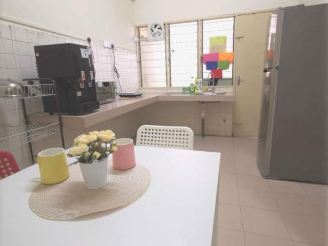 Room for rent in Petaling, Damansara Damai