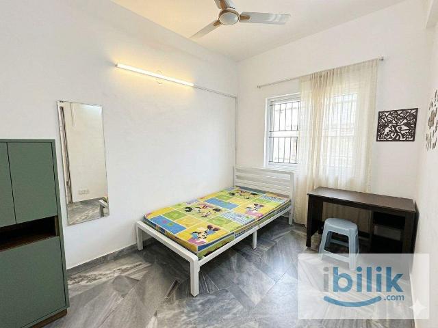 Room for rent in Petaling, Damansara Damai