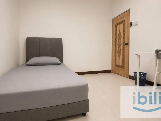 Room for rent in Wellesley, Penang