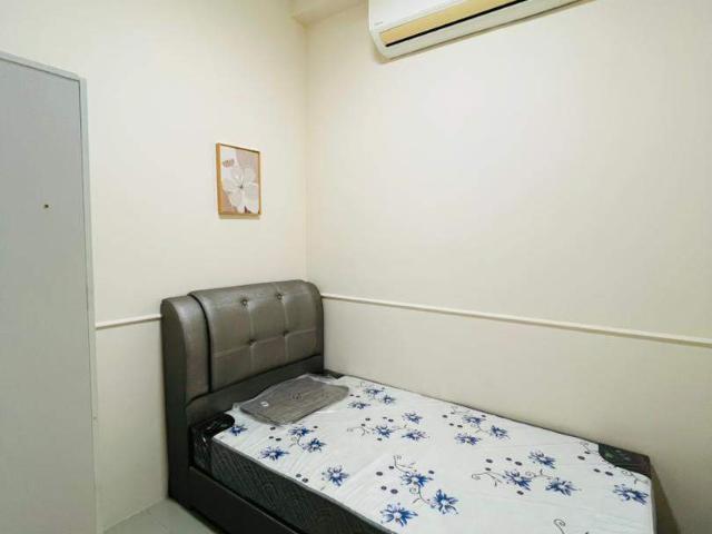 Room for rent in Kepong