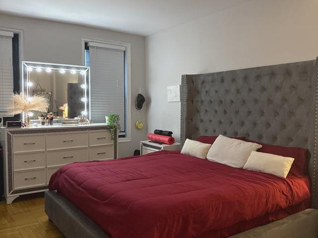 Room for rent in Arverne, New York