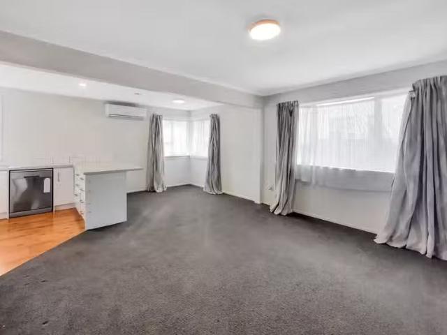 House for rent in Avondale, Auckland