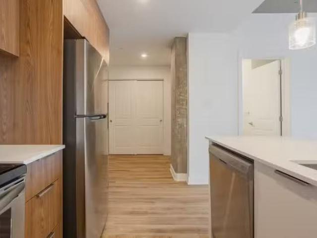 Condo for rent in St. Leonard's, Quebec