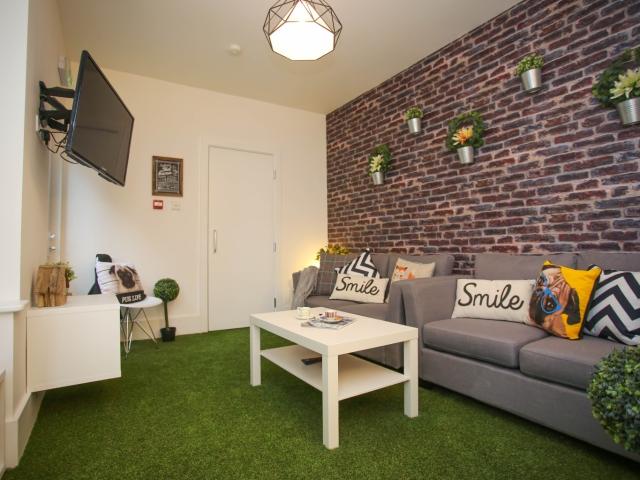 Studio for rent in Bury Park, Luton